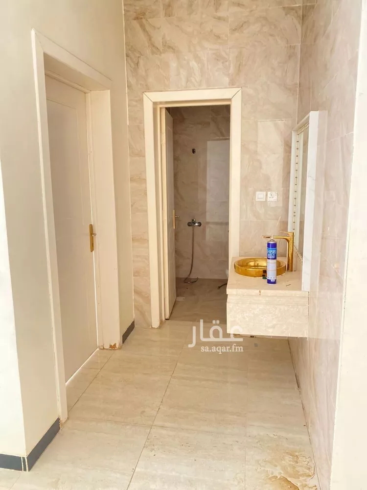 فيلا للإيجار في شارع تمام بنت الحسين, حي عكاظ, مدينة الرياض, منطقة الرياض صورة 2