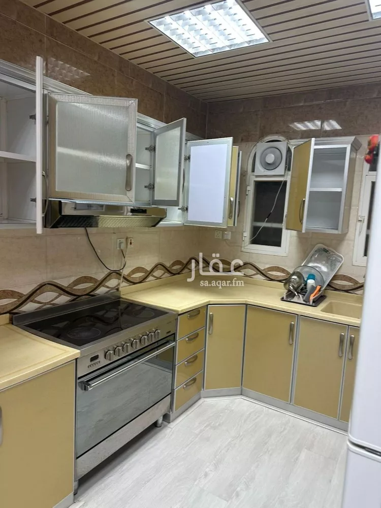 Floor for Rent in Riyadh Al Ezdihar