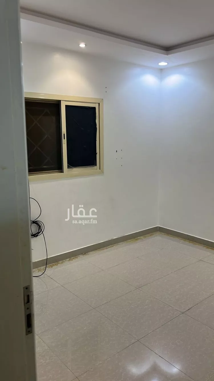 شقة للإيجار في شارع ابن سيده اللغوي, حي بدر, مدينة الرياض, منطقة الرياض صورة 2