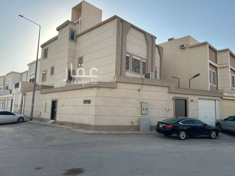 فيلا للبيع في شارع أحمد بن إدريس القرافي, حي الرمال, مدينة الرياض, منطقة الرياض