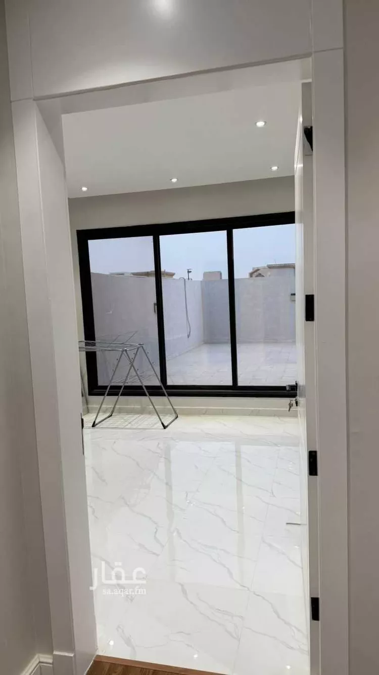 فيلا للإيجار في شارع الصوح, حي الملك فيصل, مدينة الرياض, منطقة الرياض صورة 5