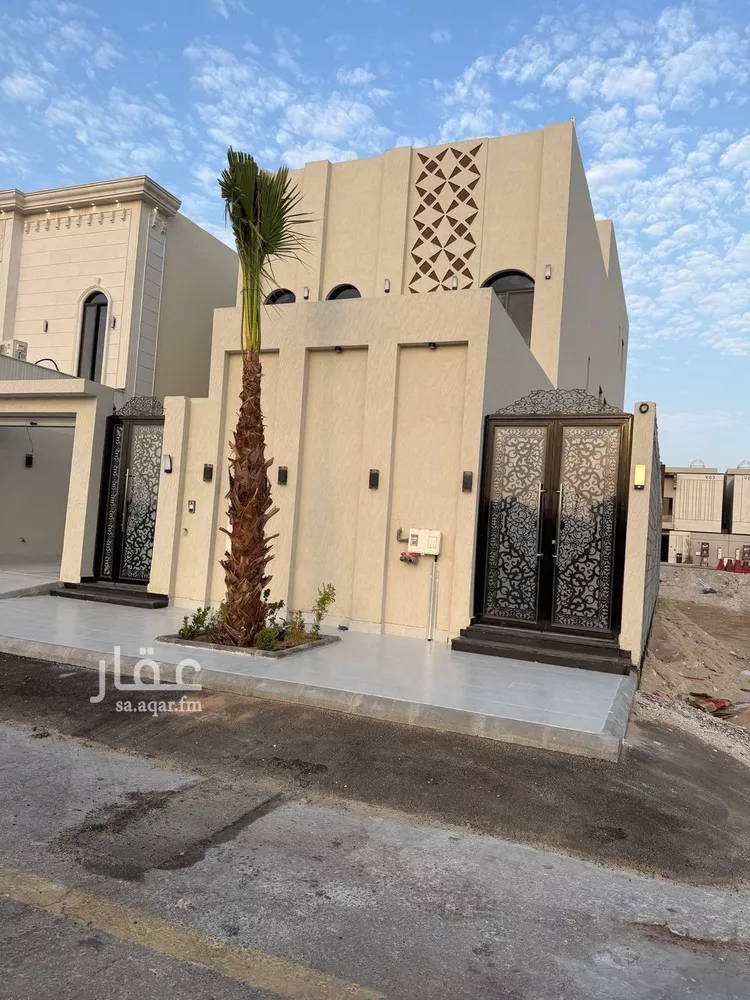 فيلا للبيع في شارع الرشيدية, حي اللؤلؤ, مدينة الخبر, المنطقة الشرقية صورة 2
