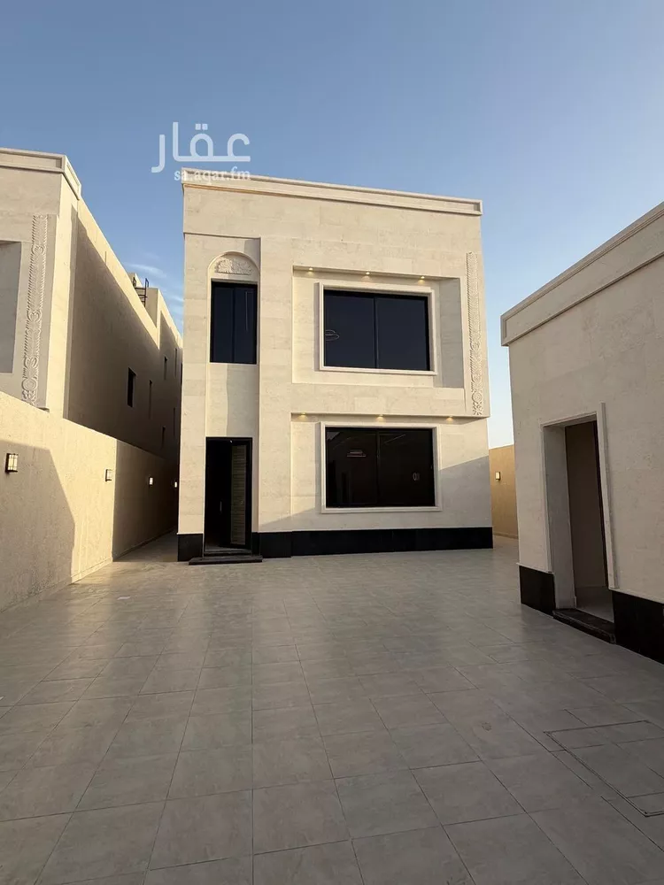 فيلا للبيع في شارع الخفجي, حي اللؤلؤ, مدينة الخبر, المنطقة الشرقية صورة 2