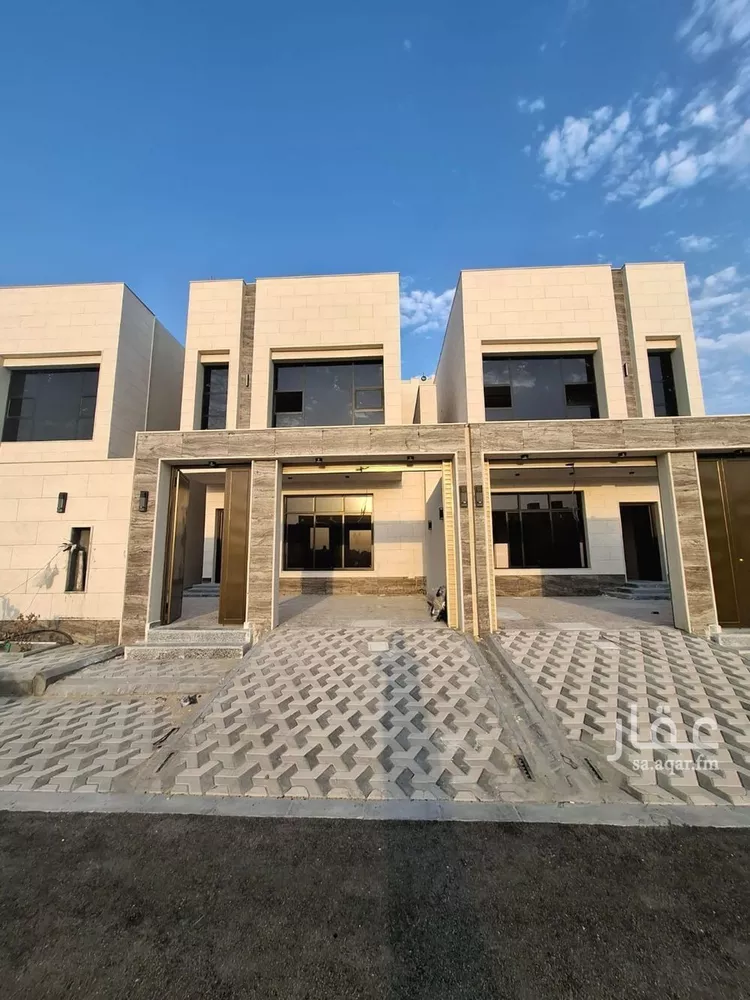 فيلا للبيع في شارع ابو معن, حي اللؤلؤ, مدينة الخبر, المنطقة الشرقية