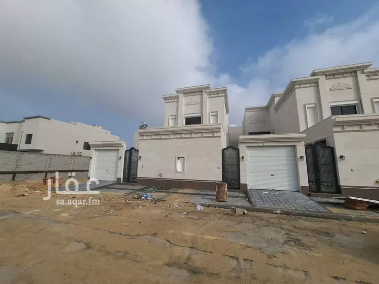 فيلا للبيع في شارع العيينه, حي اللؤلؤ, مدينة الخبر, المنطقة الشرقية
