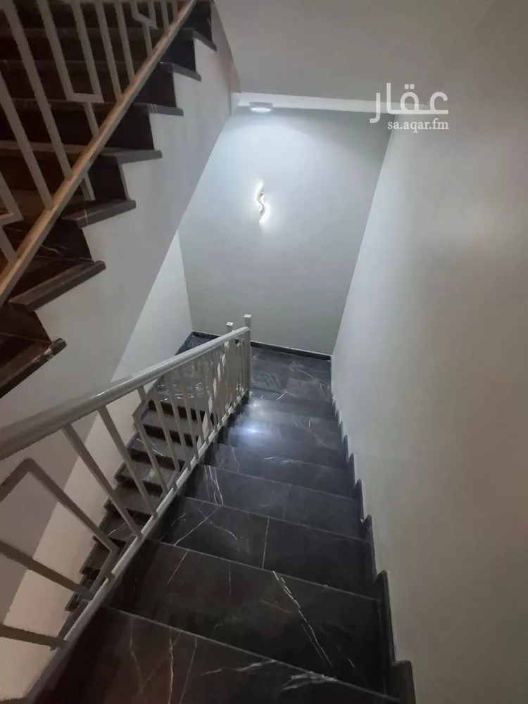 فيلا للبيع في شارع اليسر, حي الأمواج, مدينة الخبر, المنطقة الشرقية صورة 3