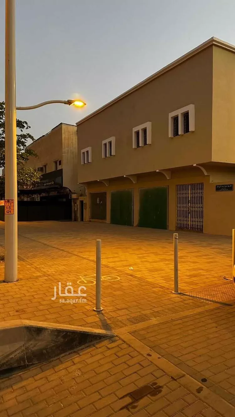محل للإيجار في شارع محمد السنوسي, حي العريجاء الغربي, مدينة الرياض, منطقة الرياض صورة 2