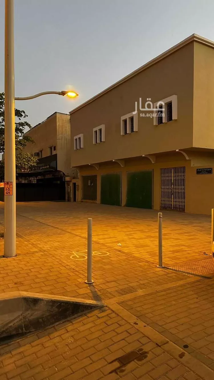 محل للإيجار في شارع محمد السنوسي, حي العريجاء الغربي, مدينة الرياض, منطقة الرياض صورة 2