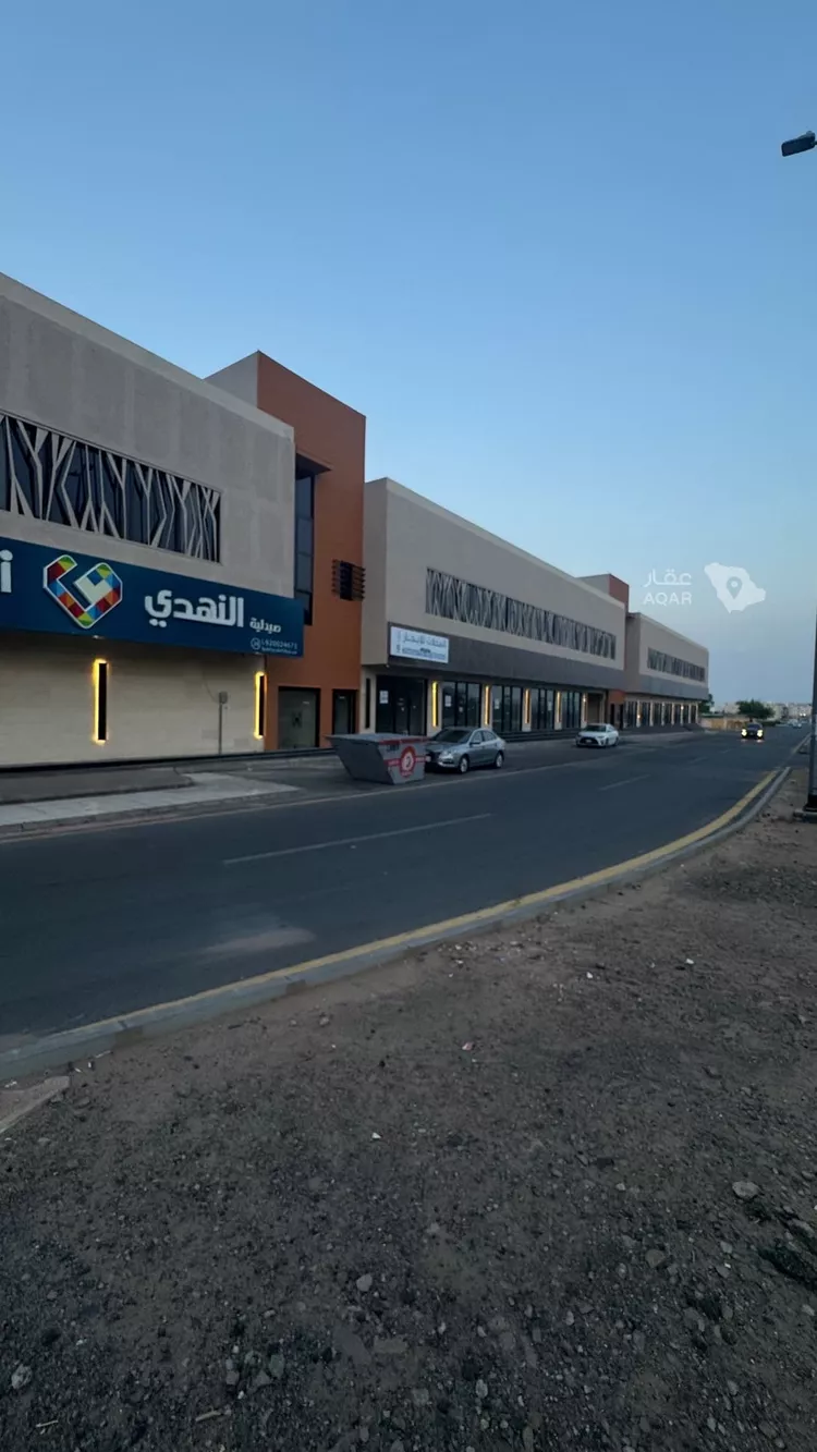 محل للإيجار في شارع طريق الامير نايف بن عبدالعزيز الفرعي, حي البركة, مدينة المدينة المنورة, منطقة المدينة المنورة 9
