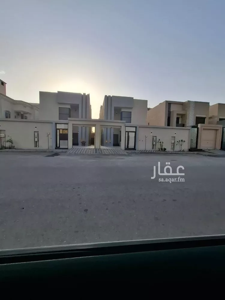 فيلا للبيع في شارع عمرو بن ابي زهير, حي الشراع, مدينة الخبر, المنطقة الشرقية
