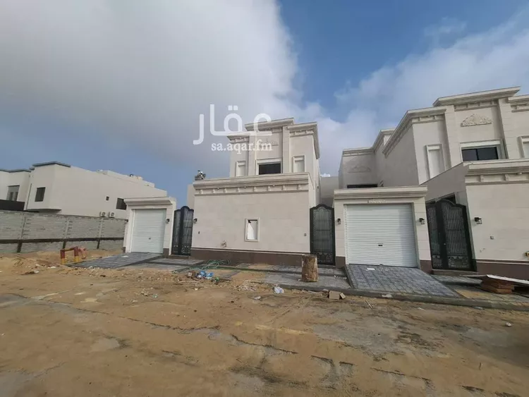 فيلا للبيع في شارع العيينه, حي اللؤلؤ, مدينة الخبر, المنطقة الشرقية