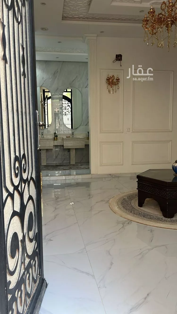 فيلا للبيع في شارع عبدالملك بن عمر بن عبدالعزيز, حي الرمال, مدينة الرياض, منطقة الرياض صورة 3