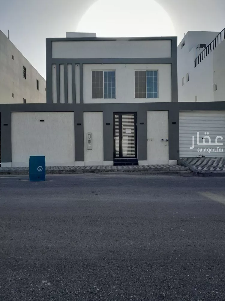 فيلا للبيع في شارع حقل الغوار, حي الصواري, مدينة الخبر, المنطقة الشرقية
