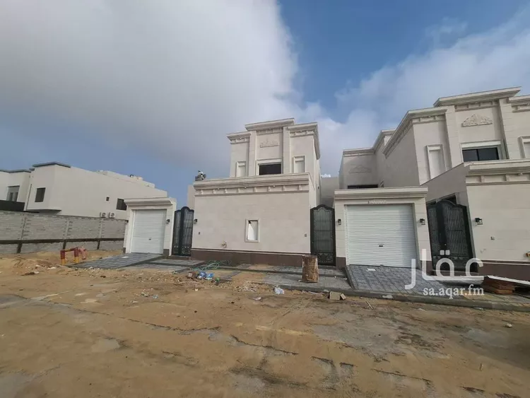 فيلا للبيع في شارع العيينه, حي اللؤلؤ, مدينة الخبر, المنطقة الشرقية