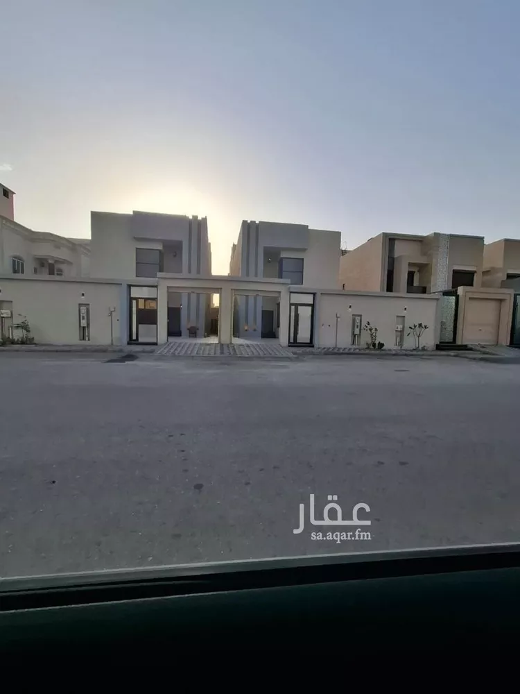 فيلا للبيع في شارع عمرو بن ابي زهير, حي الشراع, مدينة الخبر, المنطقة الشرقية