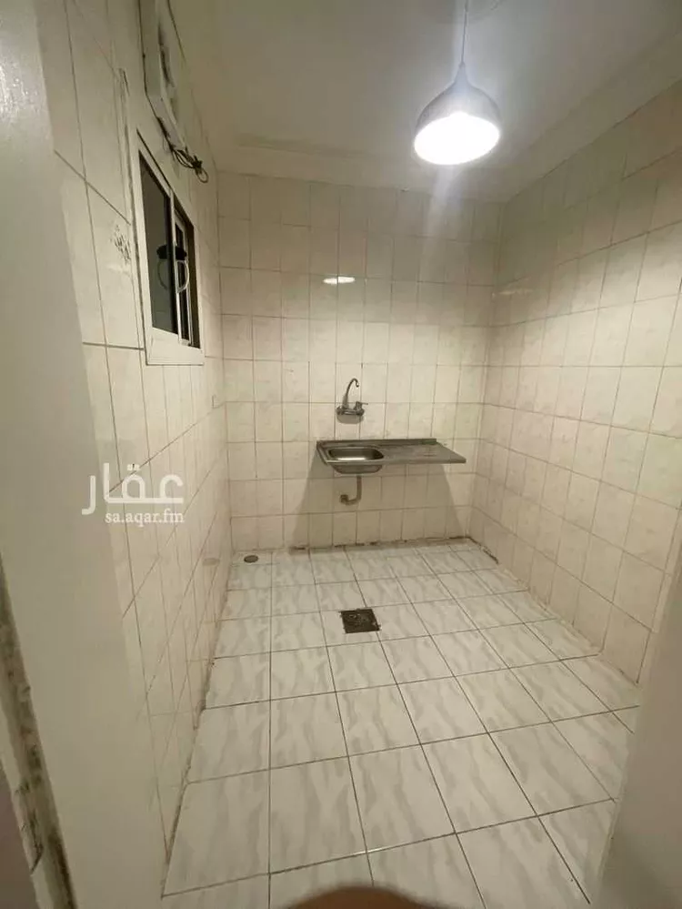 شقة للإيجار في شارع إبن علي الطوسي ، حي الصفا ، جدة ، جدة صورة 4