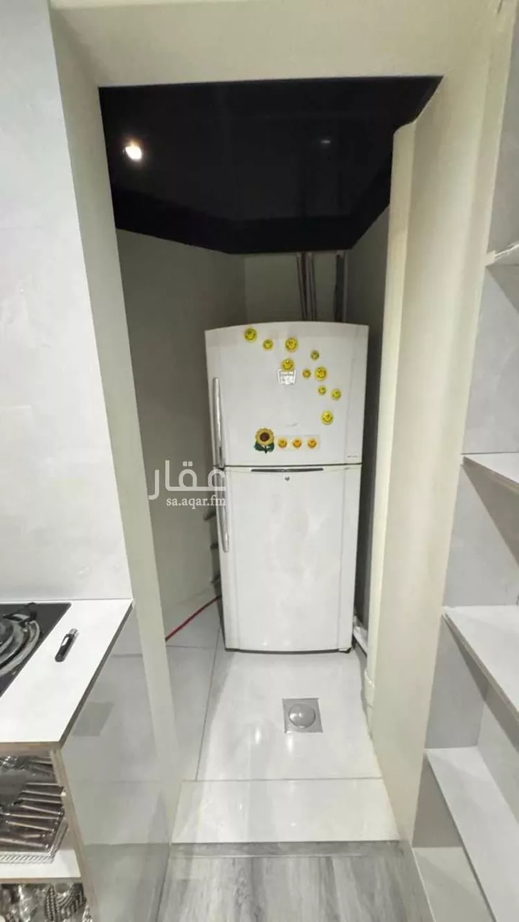 شقة للإيجار في شارع عبادي بن بشر, حي الشرفية, مدينة جدة, منطقة مكة المكرمة 7