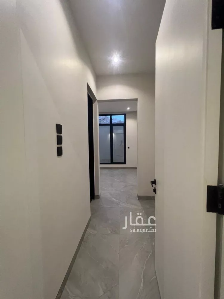 دور للبيع في شارع أبي محمد بن حمدان, حي النرجس, مدينة الرياض, منطقة الرياض 11