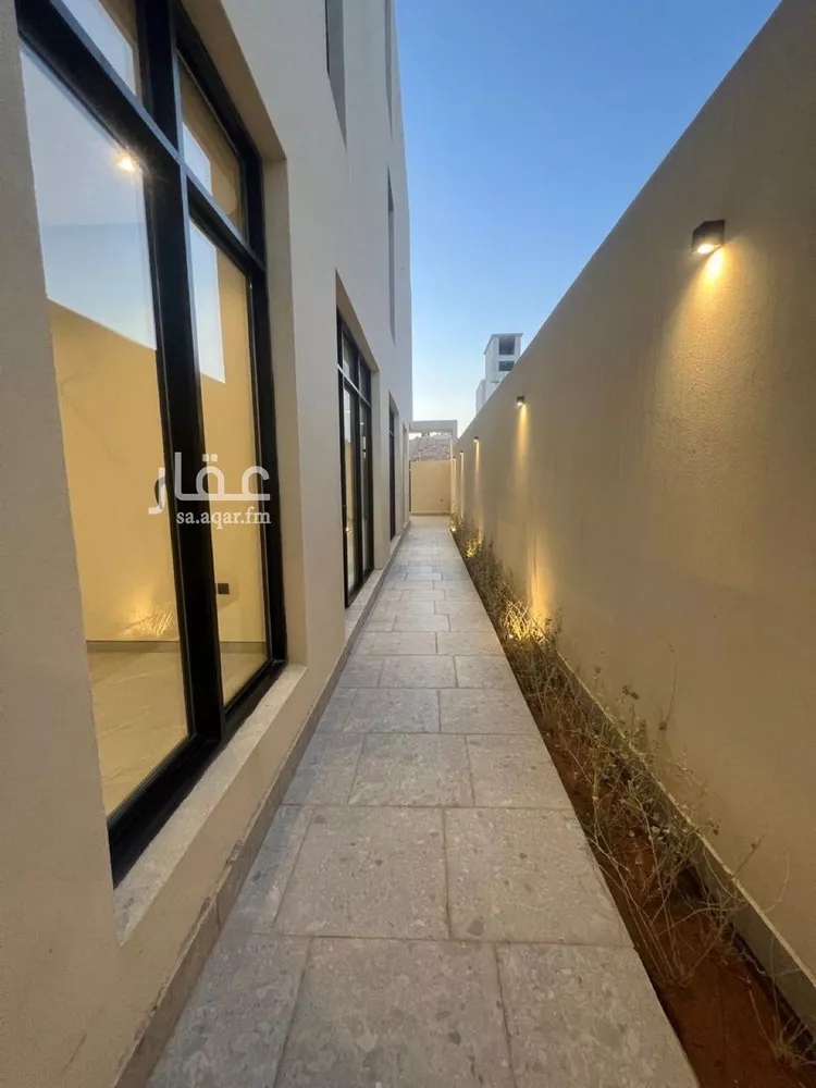 دور للبيع في شارع أبي محمد بن حمدان, حي النرجس, مدينة الرياض, منطقة الرياض 22