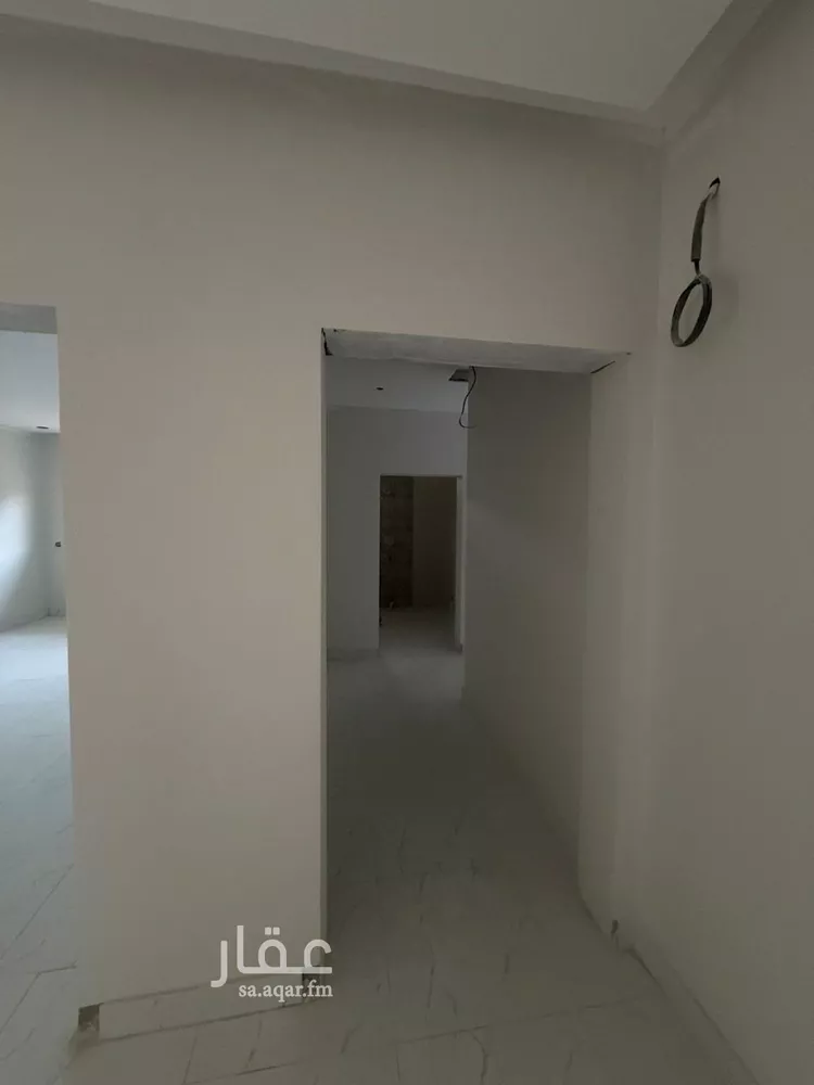 دور للبيع في شارع ابن دريد, حي أبو سدر, مدينة المدينة المنورة, منطقة المدينة المنورة صورة 2