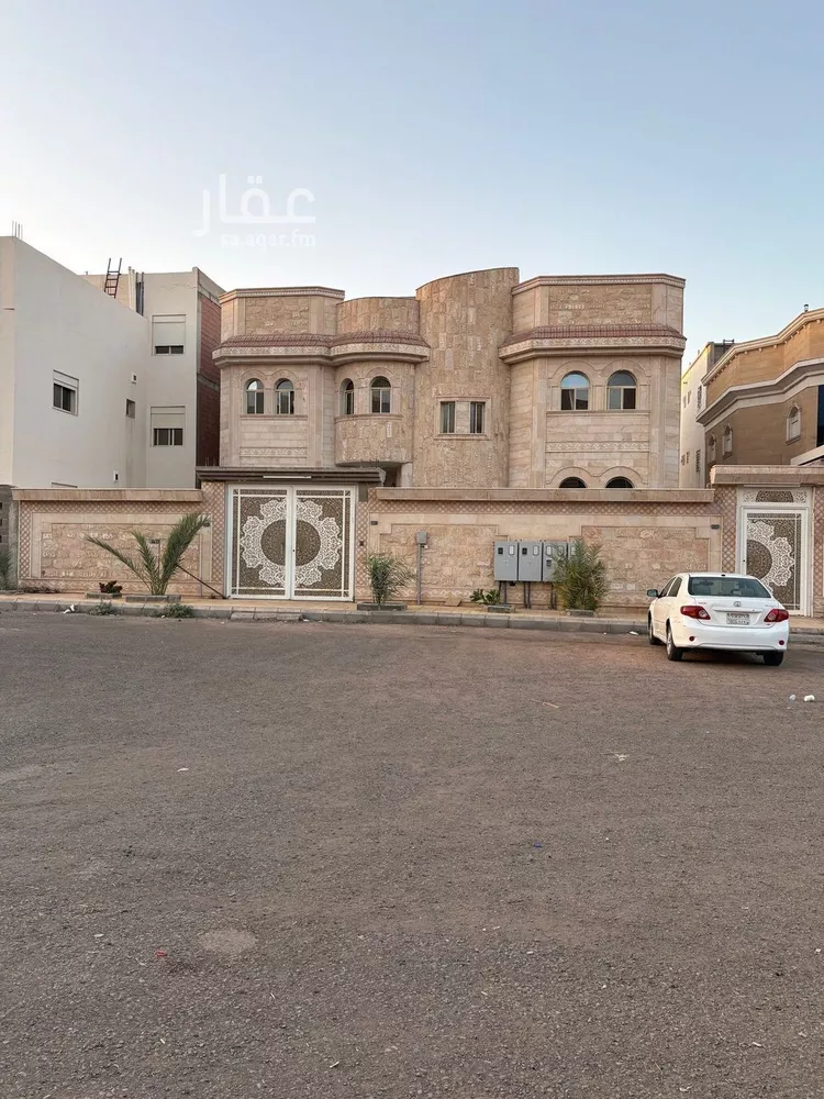 فيلا للبيع في شارع مالك ابن التيهان, حي الروابي, مدينة المدينة المنورة, منطقة المدينة المنورة صورة 4