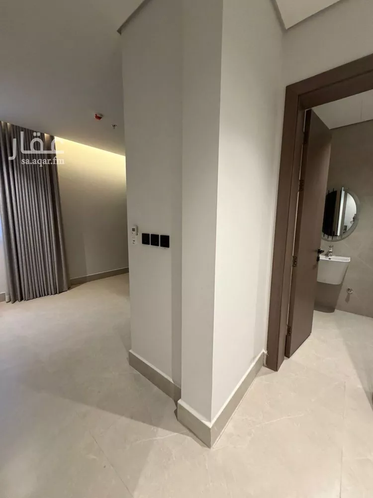 شقة للبيع في شارع عبدالرحمن بن محمد بن مسلمه الانصاري, حي العارض, مدينة الرياض, منطقة الرياض صورة 4