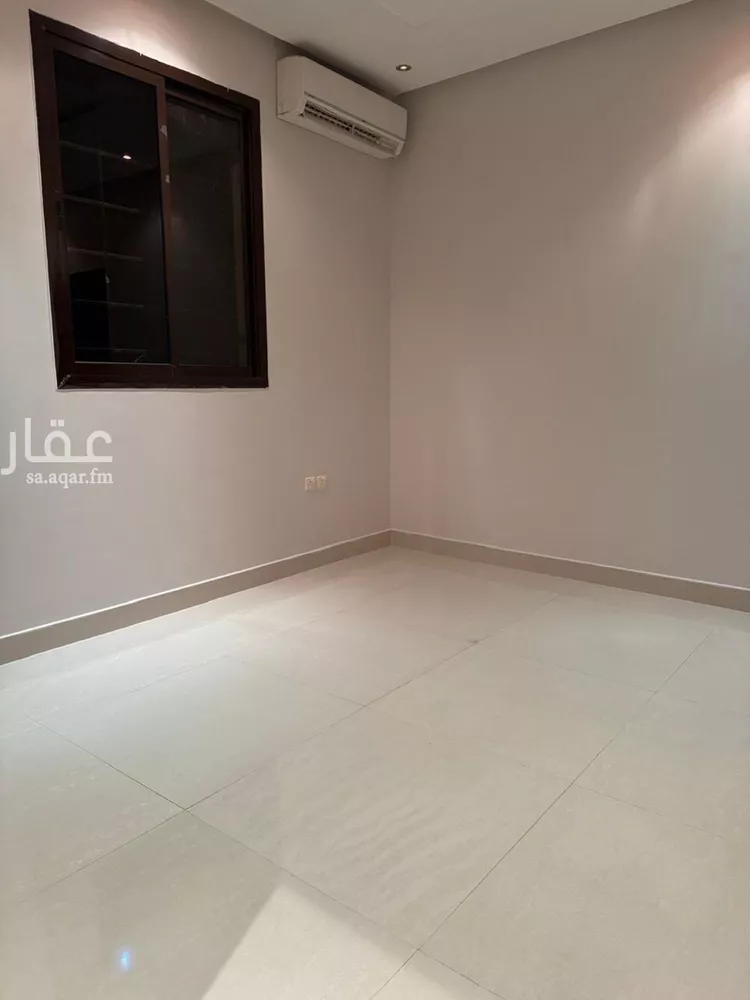 فيلا للبيع في شارع رقم 293, حي الياسمين, مدينة الرياض, منطقة الرياض صورة 2