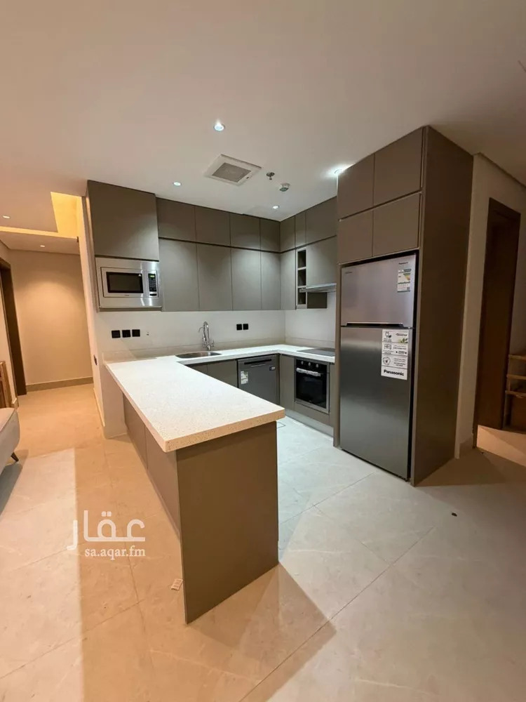 شقة للبيع في شارع عبدالرحمن بن محمد بن مسلمه الانصاري, حي العارض, مدينة الرياض, منطقة الرياض صورة 2