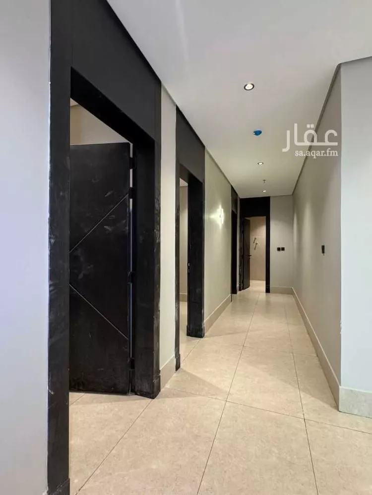 شقة للبيع في شارع سالم البصري, حي ضاحية الملك فهد, مدينة الدمام, المنطقة الشرقية 6