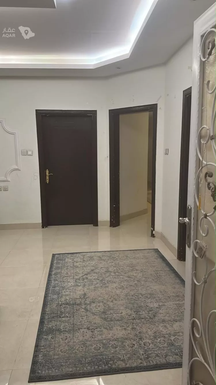 فيلا للبيع في شارع عبدالوهاب الوريث, حي المروج, مدينة الرياض, منطقة الرياض 9