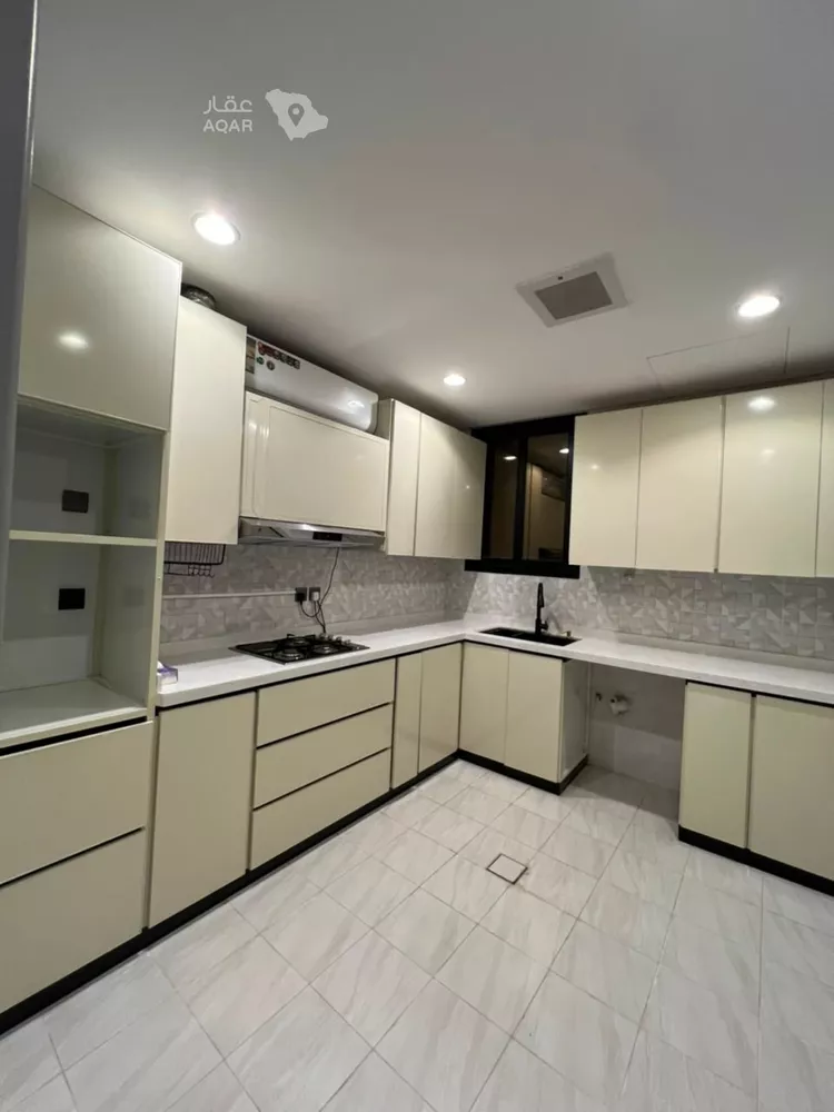 Apartment for Rent in Riyadh Al Yasmin 3