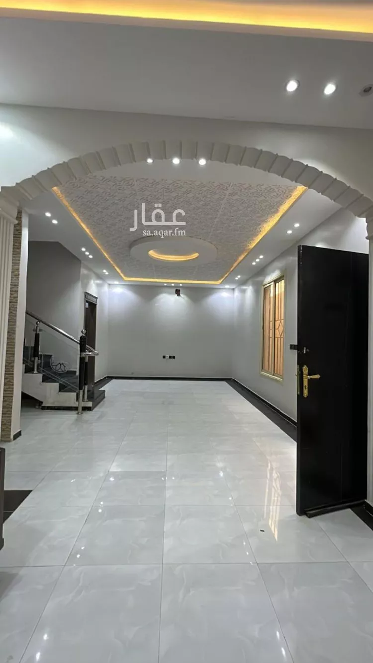 فيلا للبيع في شارع محمد الرباحي, حي الرمال, مدينة الرياض, منطقة الرياض صورة 5