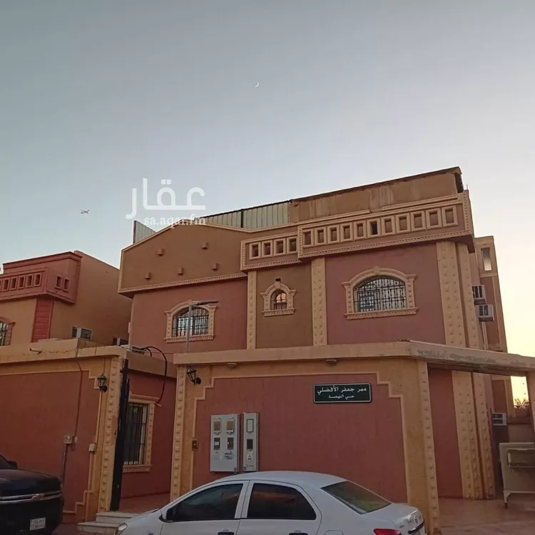فيلا للبيع في شارع وادي الزرقاء, حي النهضة, مدينة الرياض, منطقة الرياض