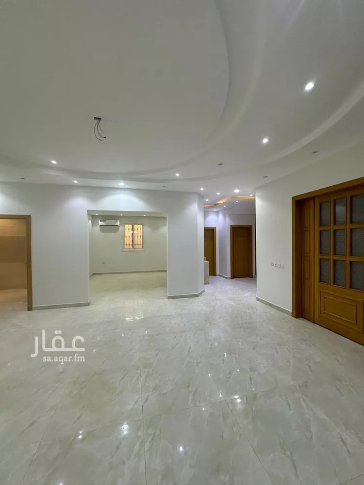 فيلا للإيجار في شارع حمزة العدوي, حي النرجس, مدينة الرياض, منطقة الرياض صورة 2