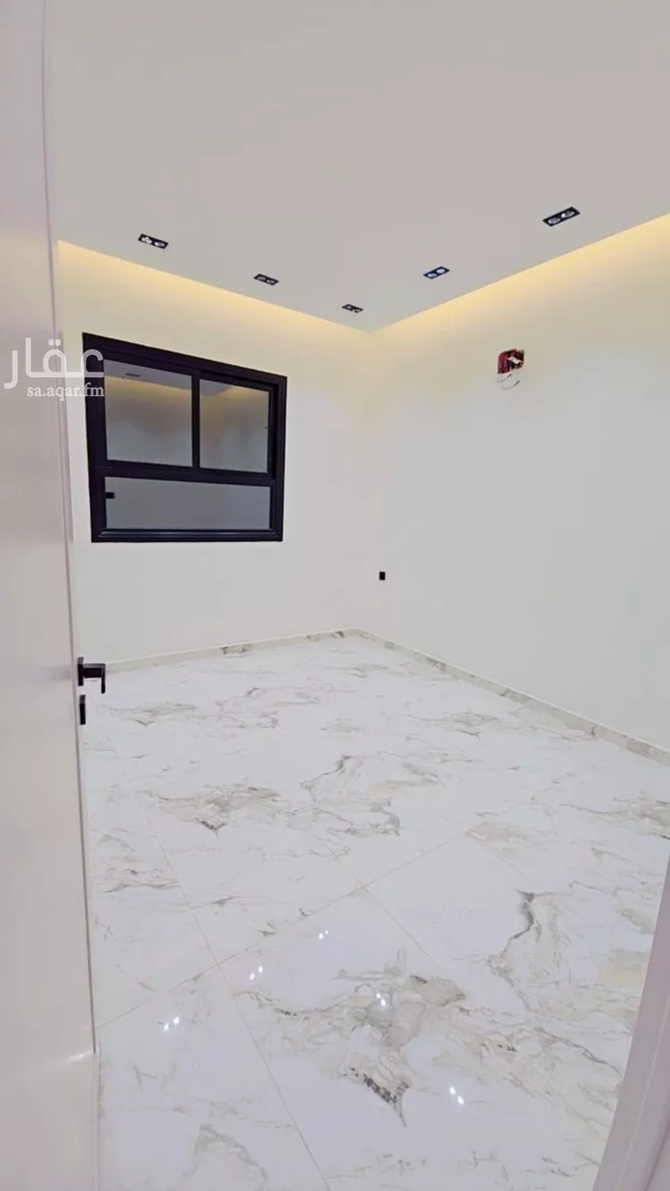 فيلا للإيجار في شارع رقم 245, حي النرجس, مدينة الرياض, منطقة الرياض صورة 2