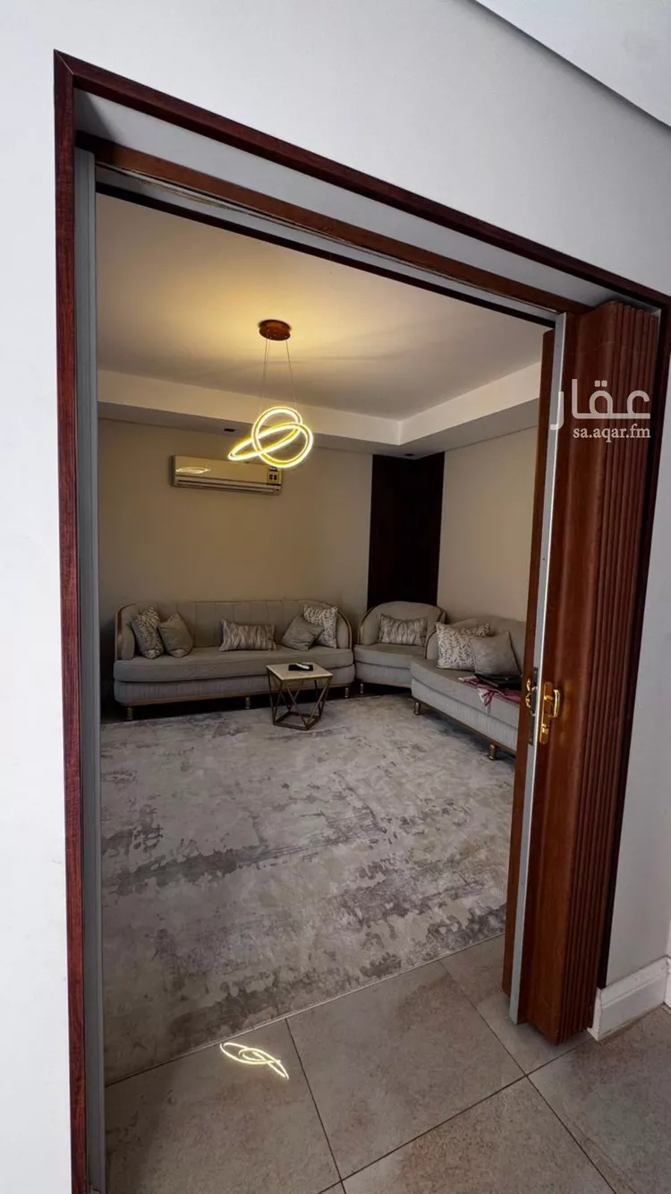 فيلا للإيجار في شارع حمزة العدوي, حي النرجس, مدينة الرياض, منطقة الرياض صورة 4