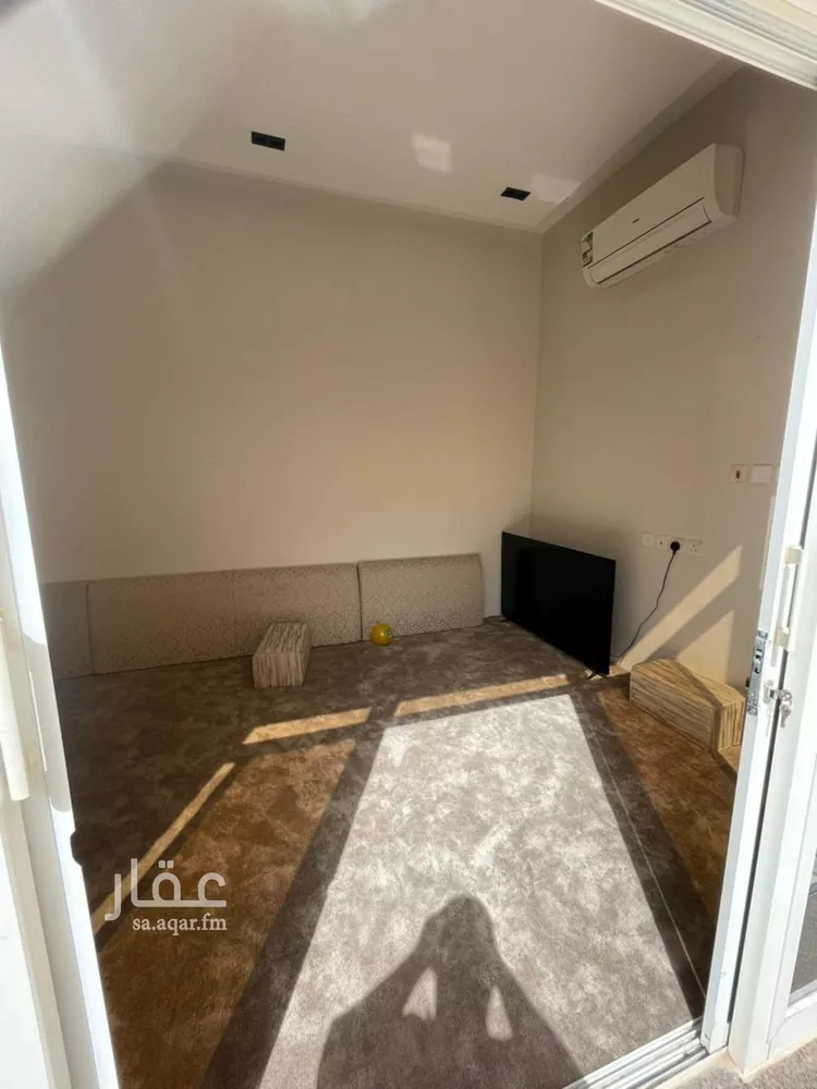فيلا للبيع في شارع الأسنة, حي الدار البيضاء, مدينة الرياض, منطقة الرياض صورة 3