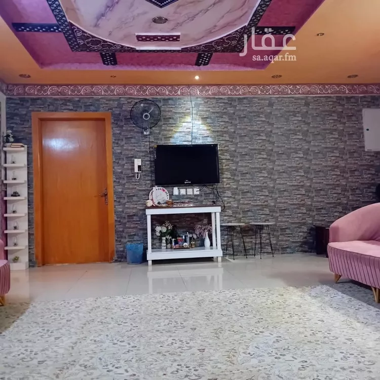 فيلا للبيع في شارع وادي الزرقاء, حي النهضة, مدينة الرياض, منطقة الرياض صورة 4