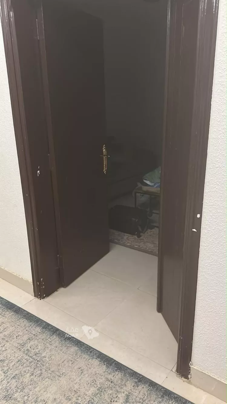 فيلا للبيع في شارع عبدالوهاب الوريث, حي المروج, مدينة الرياض, منطقة الرياض صورة 5
