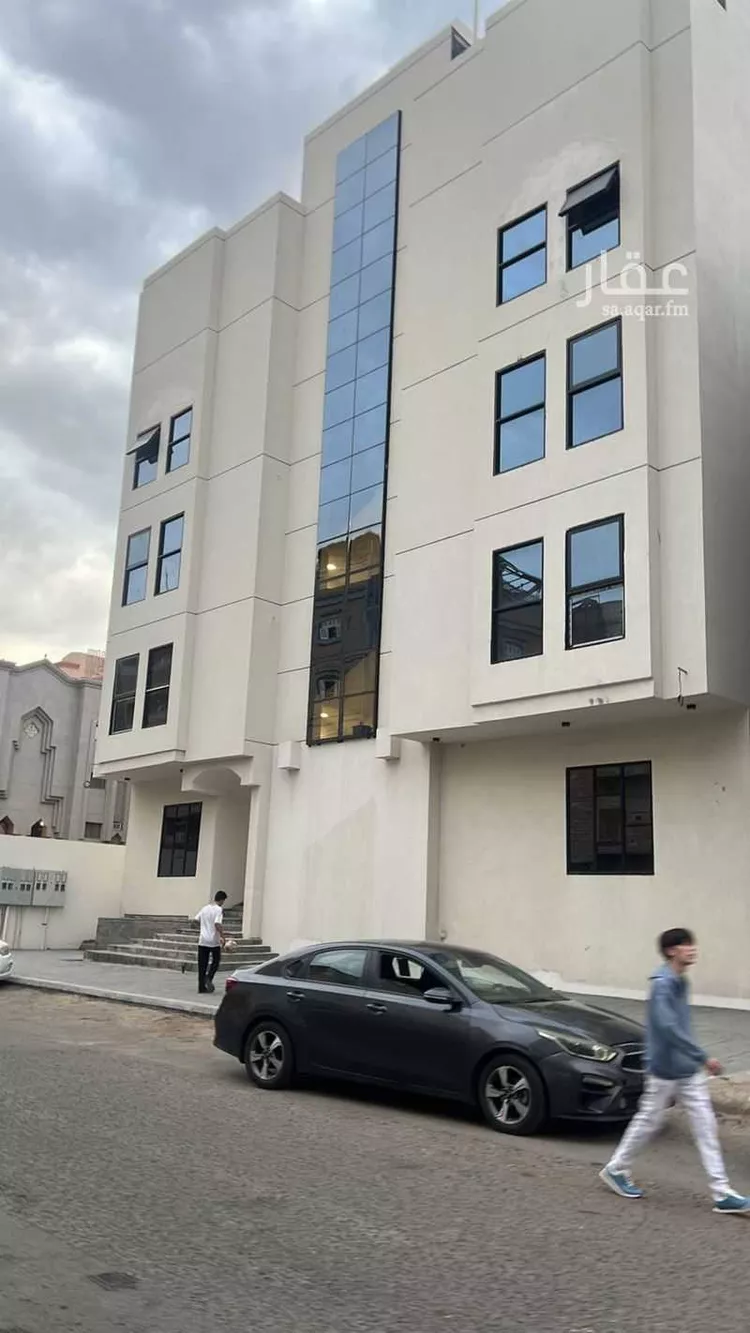 عمارة للبيع في شارع مخلد بن مخلد, حي الفتح, مدينة المدينه المنوره, منطقة المدينة المنورة صورة 2