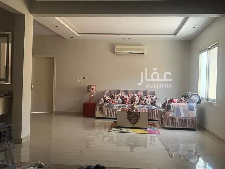 فيلا للبيع في شارع شعران, حي إشبيلية, مدينة الرياض, منطقة الرياض صورة 2