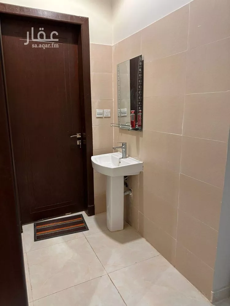 فيلا للإيجار في شارع القادة, حي الحزم, مدينة الرياض, منطقة الرياض صورة 5