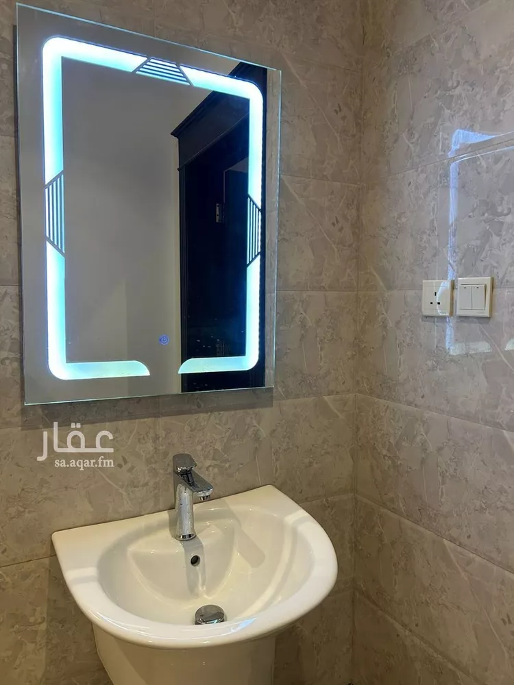 شقة للإيجار في شارع ابن الحطاب, حي العارض, مدينة الرياض, منطقة الرياض