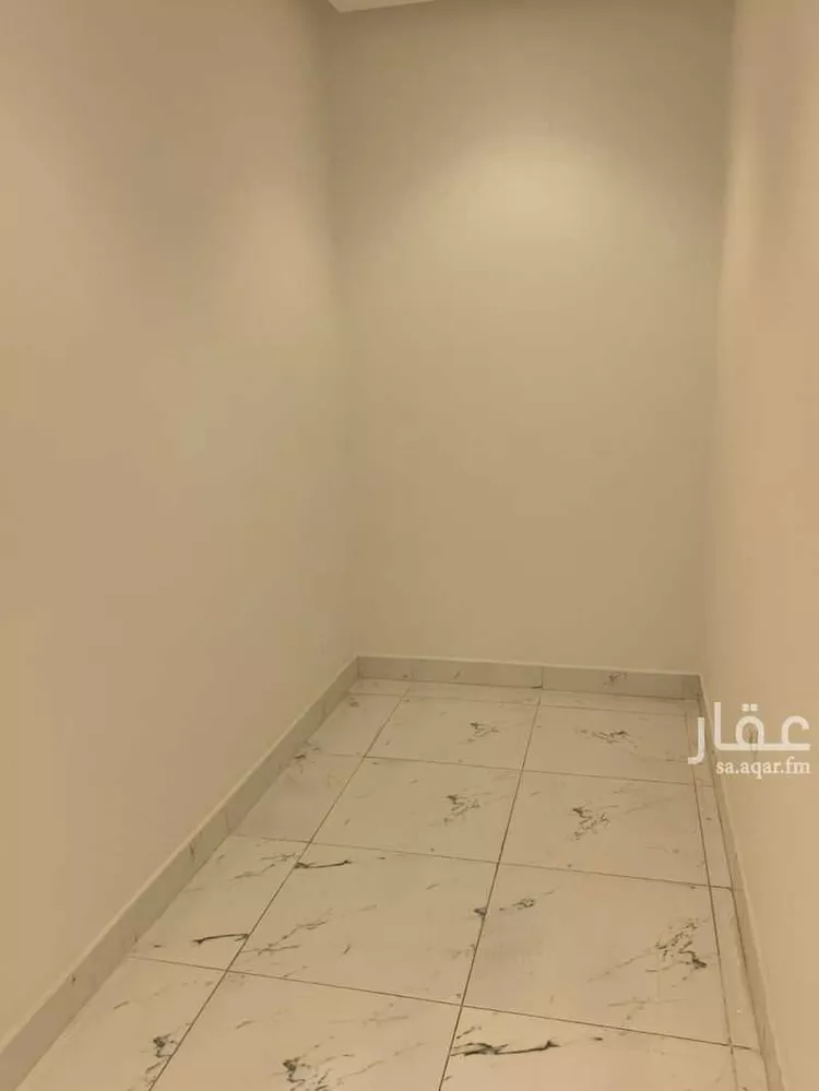 فيلا للبيع في شارع إسماعيل بن أبي اليسر, حي العارض, مدينة الرياض, منطقة الرياض صورة 2