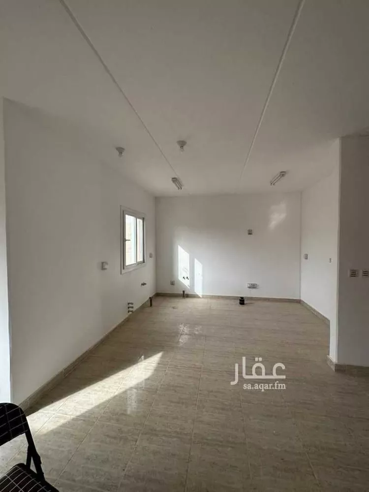 فيلا للبيع في شارع عمر بن عبدالله قاضي, حي مطار الملك خالد الدولي, مدينة الرياض, منطقة الرياض 12