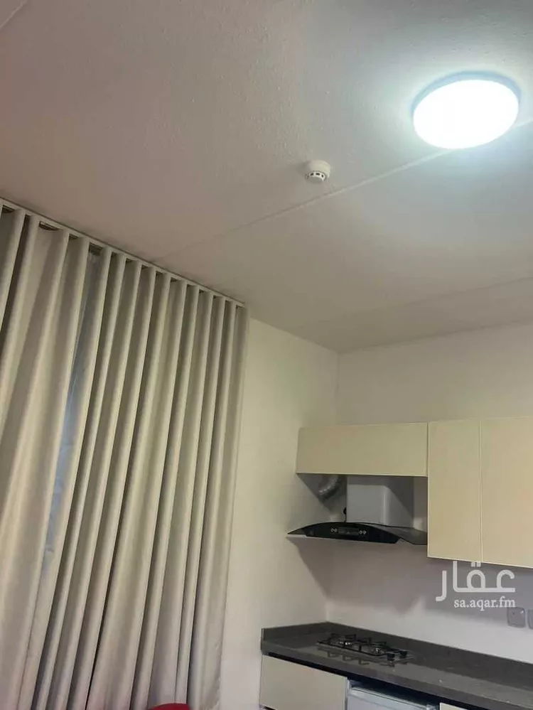 شقة للإيجار في شارع عمر بن عبدالله قاضي, حي مطار الملك خالد الدولي, مدينة الرياض, منطقة الرياض صورة 2