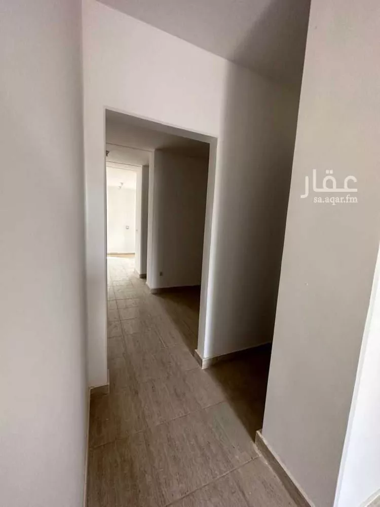 فيلا للإيجار في شارع عمر بن عبدالله قاضي, حي مطار الملك خالد الدولي, مدينة الرياض, منطقة الرياض 8