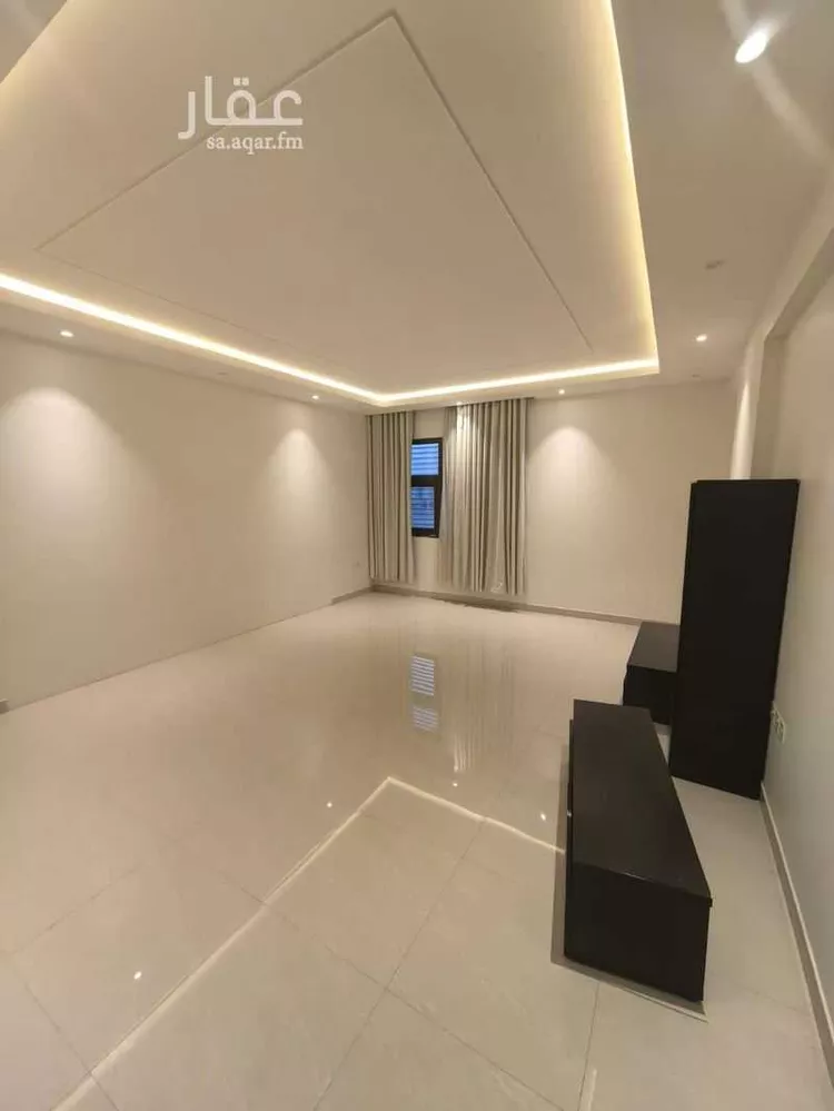 Floor for Rent in Riyadh Al Arid 8