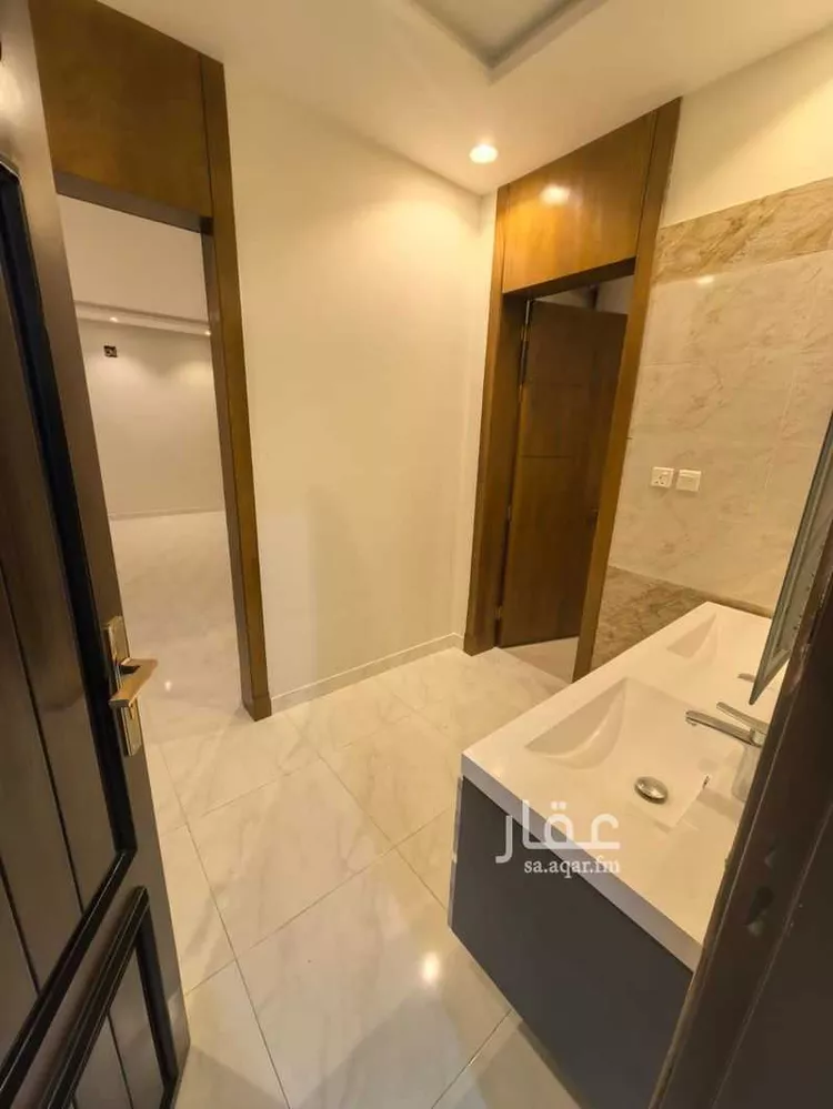 Villa for Sale in Riyadh Al Arid 23