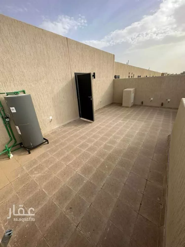 فيلا للبيع في شارع عمر بن عبدالله قاضي, حي مطار الملك خالد الدولي, مدينة الرياض, منطقة الرياض 28